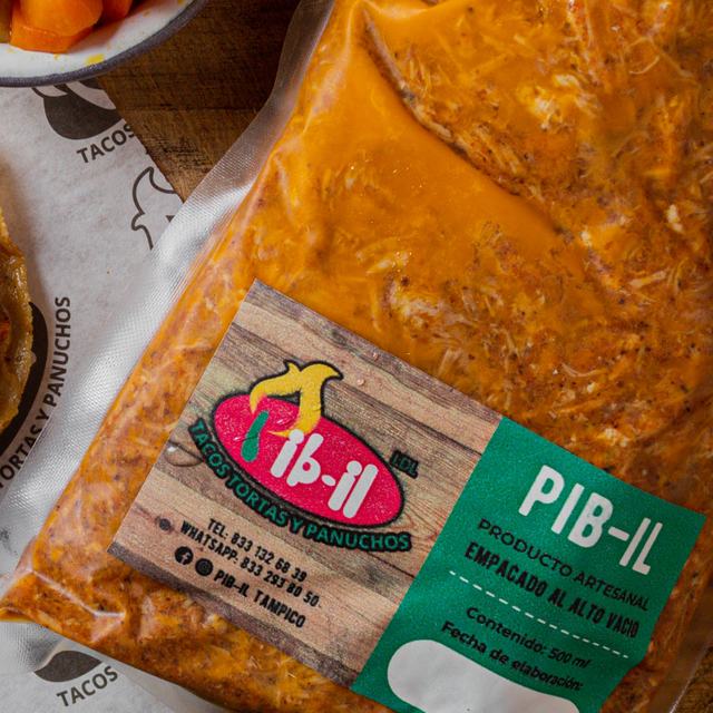 Litro de cochinita pibil envasado al alto vacío